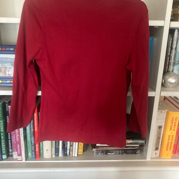 Three dots red 3/4 sleeve v neck cotton shirt sized XL but fits Medium - Picture 4 of 6